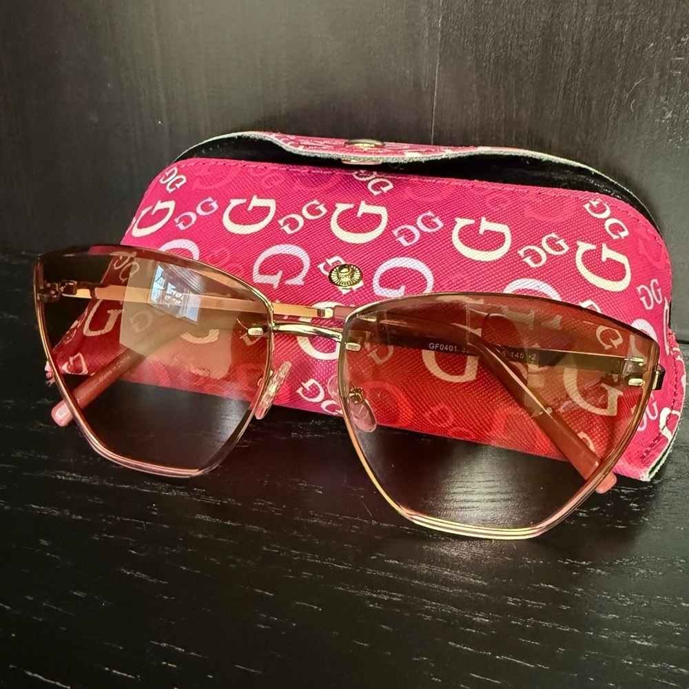 Guess Los Angeles Fuchsia and Gold Cateye Shape Sunglasses with Case Included